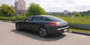 Porsche Panamera 4S, 2014