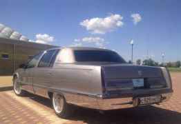 Cadillac Fleetwood, 1995