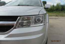 Dodge Journey, 2010