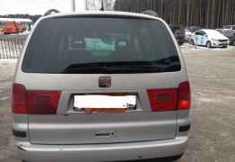 SEAT Alhambra, 2004