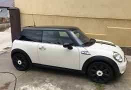 MINI Cooper S, 2008