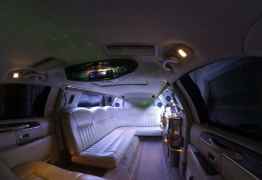 Lincoln Town Car, 2003