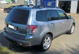 Subaru Forester, 2010