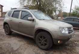 Renault Duster, 2013