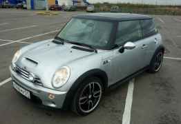 MINI Cooper S, 2003