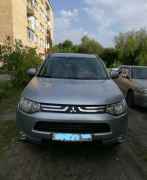 Mitsubishi Outlander, 2012