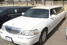 Lincoln Town Car, 2004