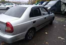 Hyundai Accent, 2004