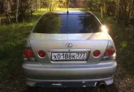 Lexus IS, 2000