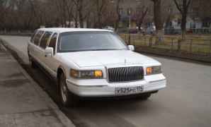 Lincoln Town Car, 1995