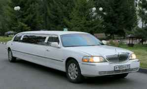 Lincoln Town Car, 2002