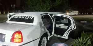 Lincoln Town Car, 2002