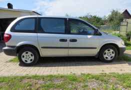 Dodge Caravan, 2003