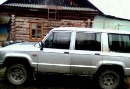 Isuzu Trooper, 1990 Isuzu Trooper, 1990
