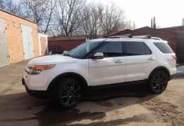 Ford Explorer, 2011