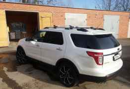 Ford Explorer, 2011