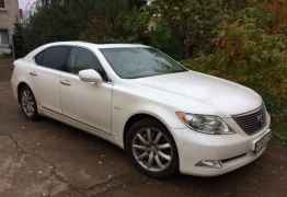 Lexus LS, 2008