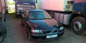 Volvo S60, 2001