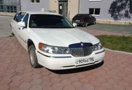 Lincoln Town Car, 2000