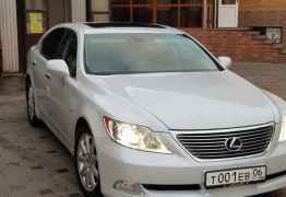 Lexus LS, 2007