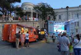 Фудтрак, кафе на колесах, Foodtruck