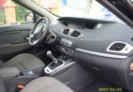 Renault Grand Scenic, 2011