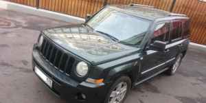 Jeep Liberty, 2010