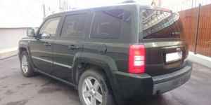 Jeep Liberty, 2010