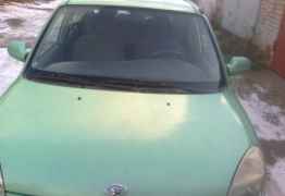 Daihatsu Sirion, 2000