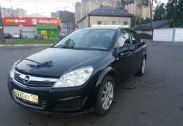 Opel Astra, 2012