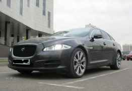 Jaguar XJ, 2010