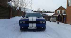 Dodge Challenger, 2011