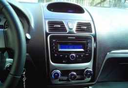 Geely Emgrand EC7, 2013