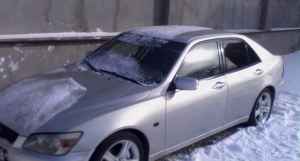 Lexus IS, 1999