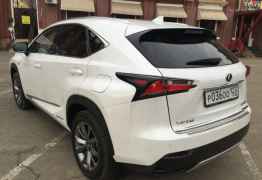 Lexus NX, 2014