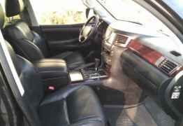 Lexus LX, 2010