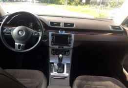 Volkswagen Passat, 2011 Volkswagen Passat, 2011