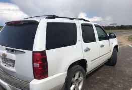 Chevrolet Tahoe, 2012