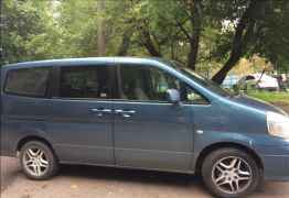 Nissan Serena, 1999