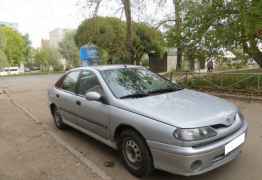 Renault Laguna, 1999