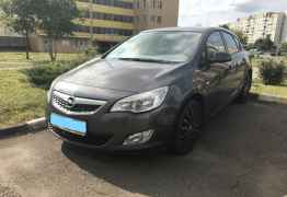 Opel Astra, 2012