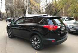 Toyota RAV4, 2014