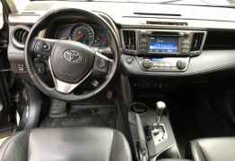 Toyota RAV4, 2014