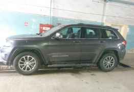 Jeep Grand Cherokee, 2013