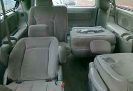 Dodge Grand Caravan, 2004