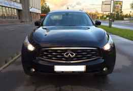 Infiniti FX35, 2008