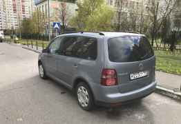 Volkswagen Touran, 2008