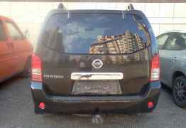 Nissan Pathfinder, 2008