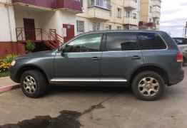 Volkswagen Touareg, 2003