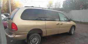 Chrysler Town & Country, 2000